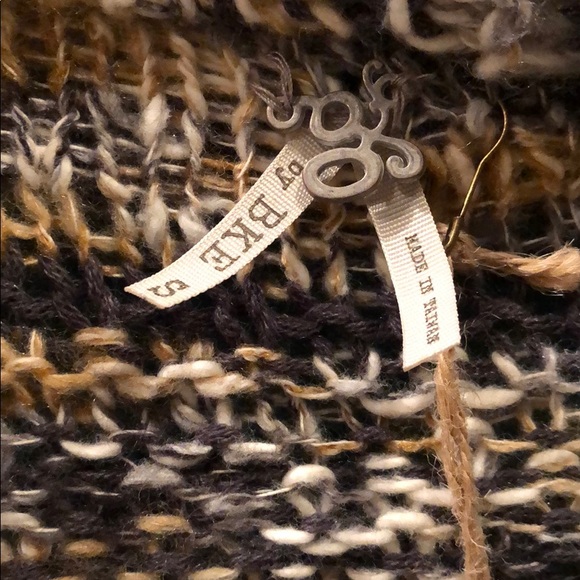 BKE cardigan - Picture 3 of 3